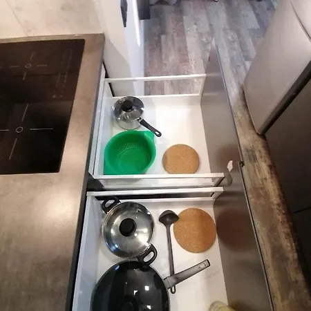 Apartment Erdvi Studija Spacious Self Check In Wilna